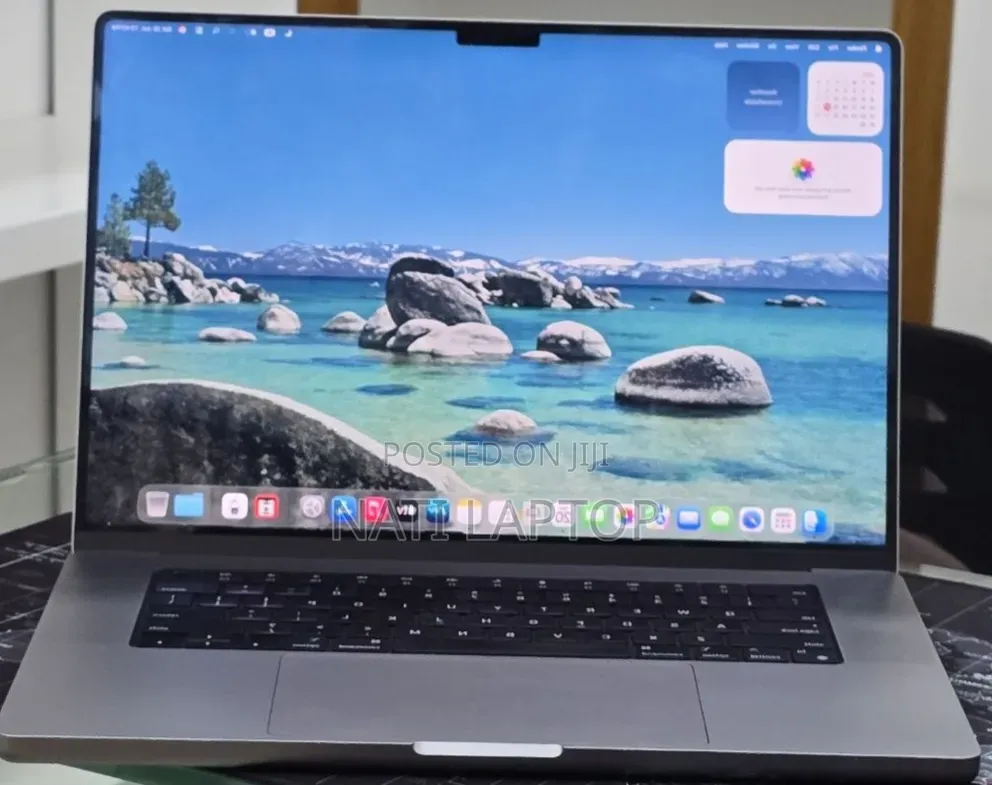 New Laptop Apple MacBook Pro 2021 M1 32GB Apple M1 Pro SSD 512GB