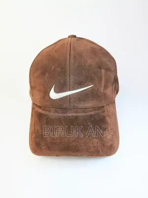Soft Velvet Material Baseball Caps