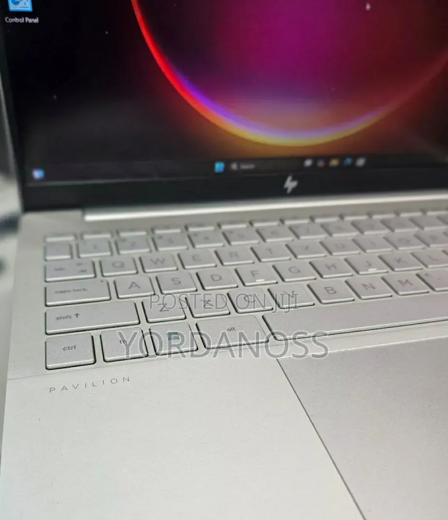 New Laptop HP Pavilion 10 16GB Intel Core i5 SSD 512GB