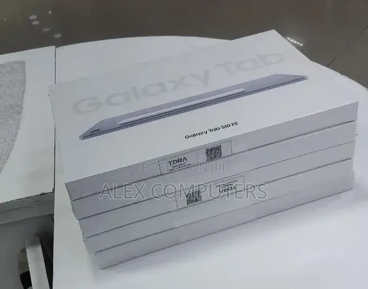New Samsung Galaxy Tab S10 FE 128 GB Silver