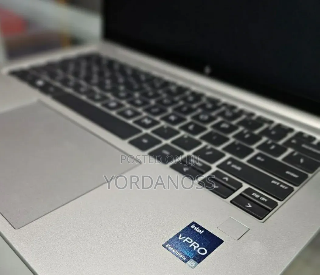 New Laptop HP EliteBook 840 10 16GB Intel Core i5 SSD 512GB