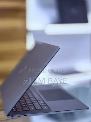 New Laptop Dell Precision 5540 8GB Nvidia SSD 512GB