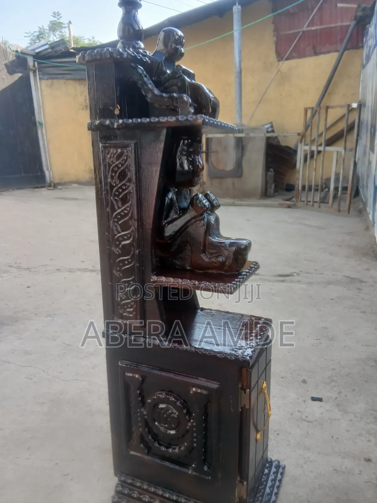 አልጋ 1ሜትር ከ50