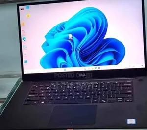 New Laptop Dell XPS 15 16GB Intel Core i7 SSD 16 GB