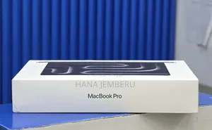 New Laptop Apple MacBook Pro 24GB Apple M5 SSD 1T