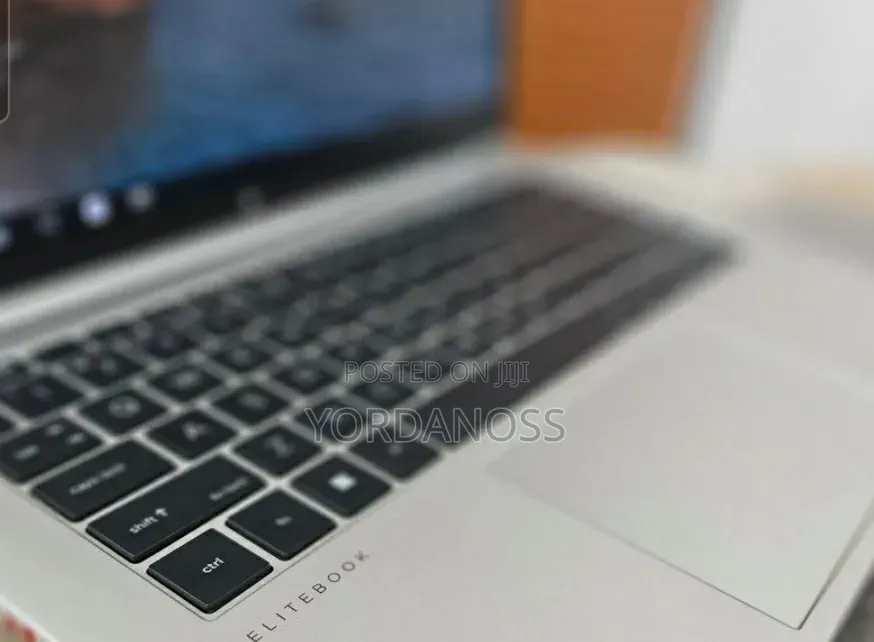 New Laptop HP EliteBook 845 G10 16GB AMD Ryzen 5 SSD 512GB