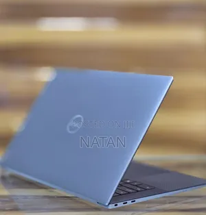 New Laptop Dell Precision 7520 16GB Intel Core i9 SSD 1T