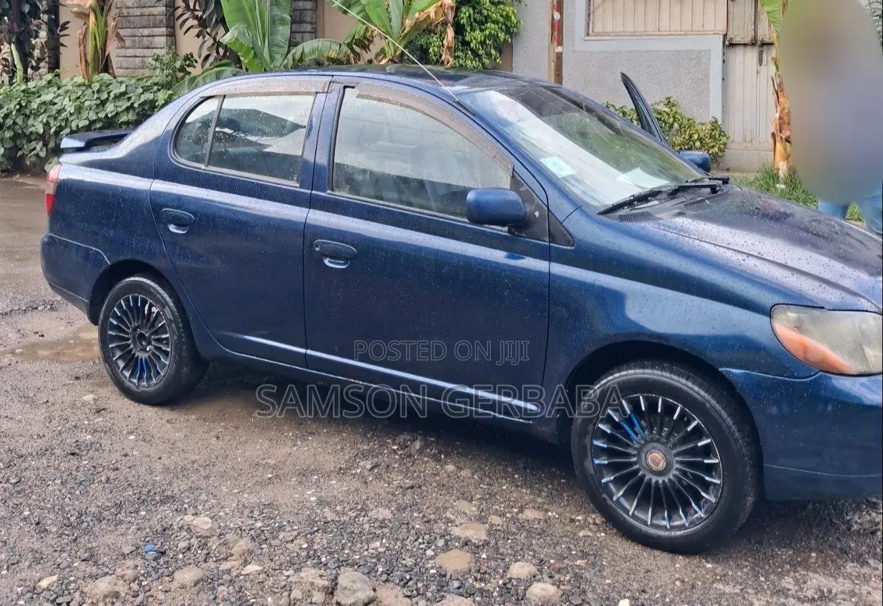 Toyota Platz 1.0 FWD 2002 Blue