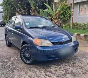 Toyota Platz 1.0 FWD 2002 Blue