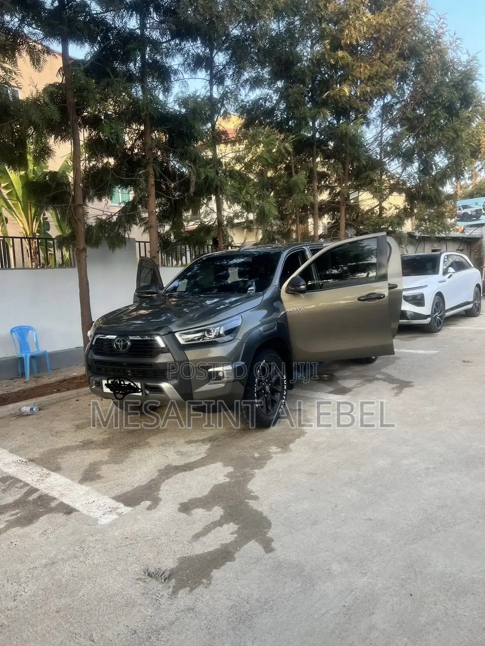 Toyota Hilux 2021 Gray