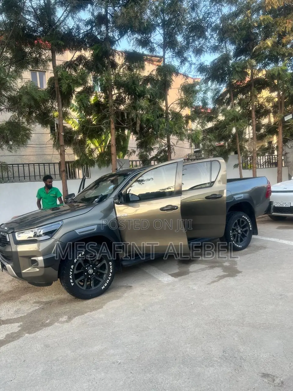Toyota Hilux 2021 Gray