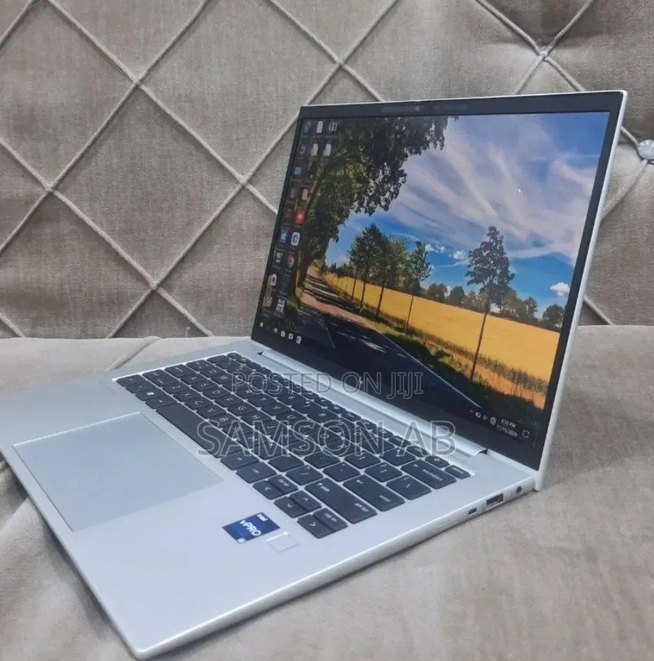 New Laptop HP EliteBook 840 G9 16GB Intel Core i5 SSD 512GB