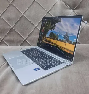 New Laptop HP EliteBook 840 G9 16GB Intel Core i5 SSD 512GB