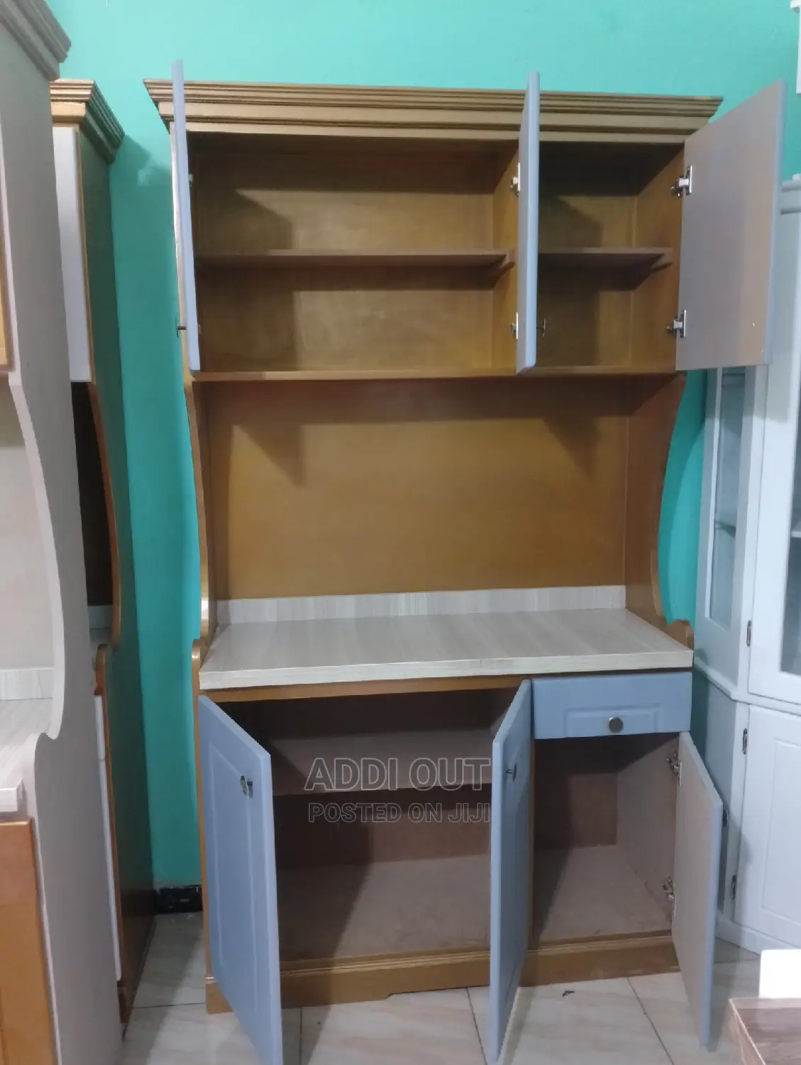 ኪችን ካብኔት/Kitchen Kabinat