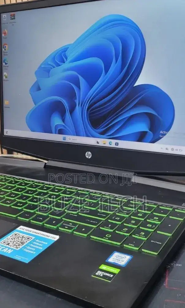 New Laptop HP Pavilion 15 16GB Intel Core i5 SSD 256GB