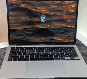 New Laptop Apple MacBook Pro 2020 16GB Apple M1 SSD 512GB