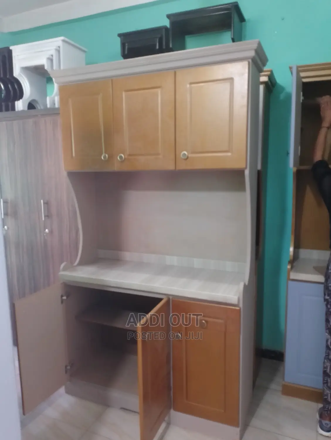 ኪችን ካብኔት/Kitchen Kabinat