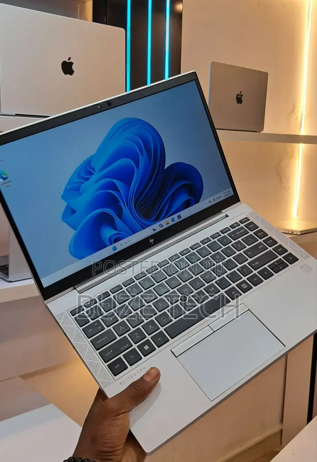 New Laptop HP EliteBook 840 G8 16GB Intel Core i5 SSD 512GB