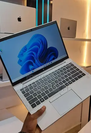 New Laptop HP EliteBook 840 G8 16GB Intel Core i5 SSD 512GB