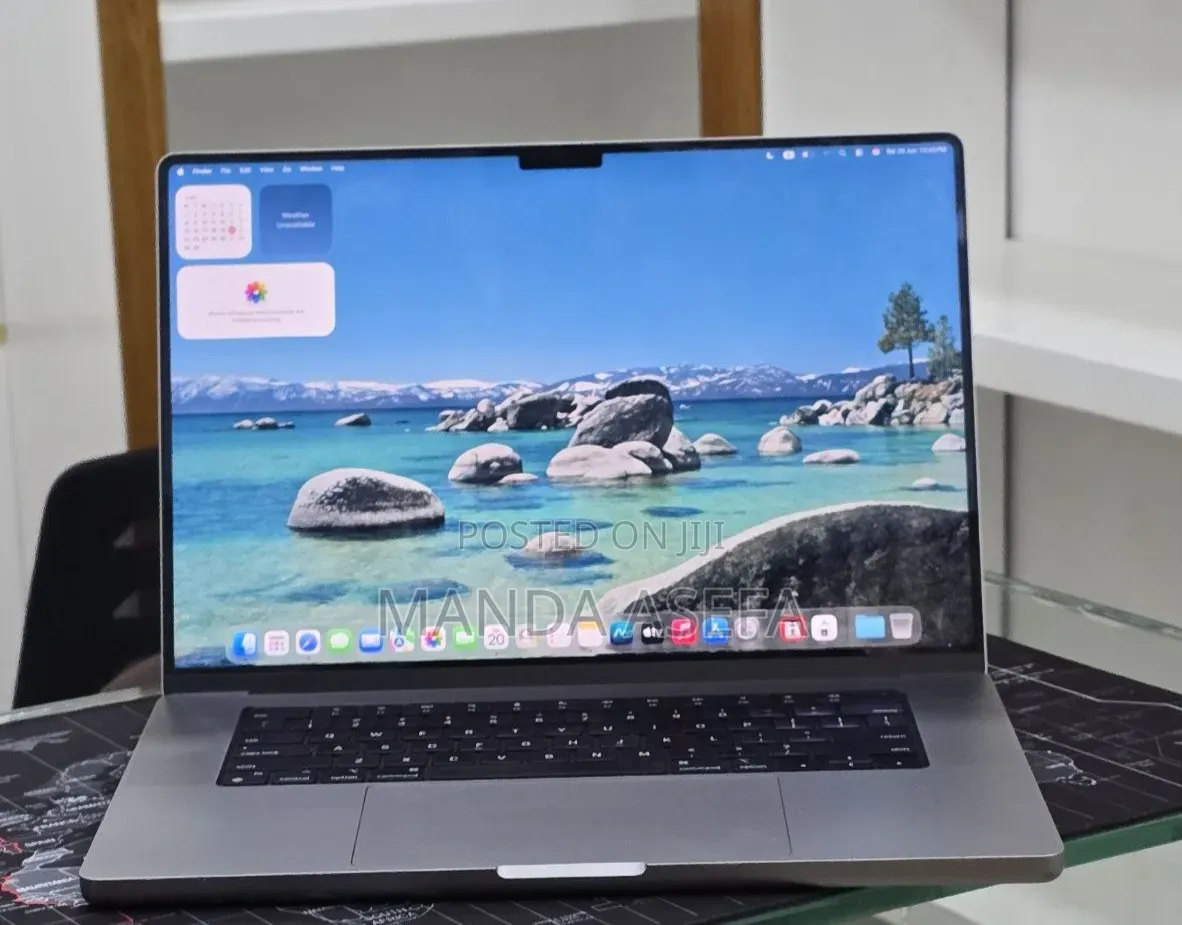 New Laptop Apple MacBook Pro 2021 M1 32GB Apple M1 Pro SSD 512GB