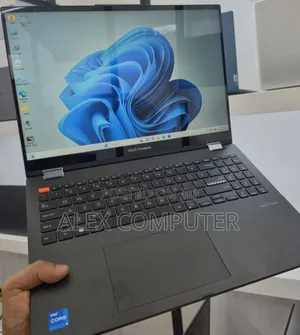 New Laptop Asus VivoBook 15 X505BA 16GB Intel Core i5 SSD 512GB