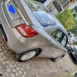 Suzuki Dzire 2022 Silver