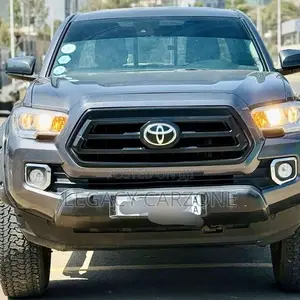 Toyota Tacoma 2021 Black