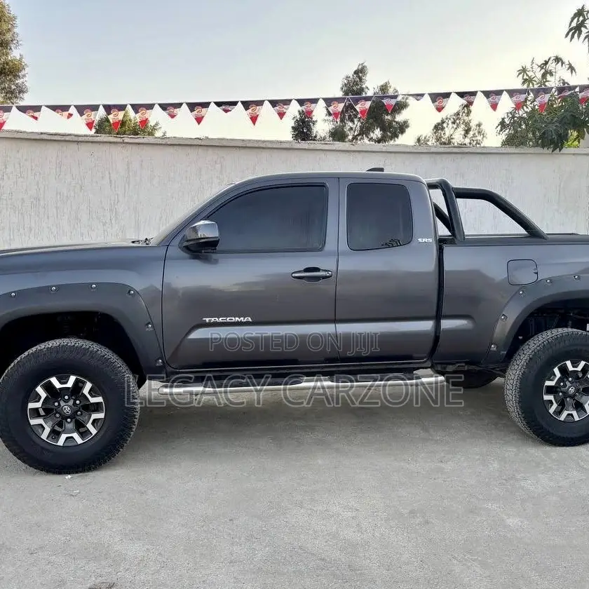 Toyota Tacoma 2021 Black