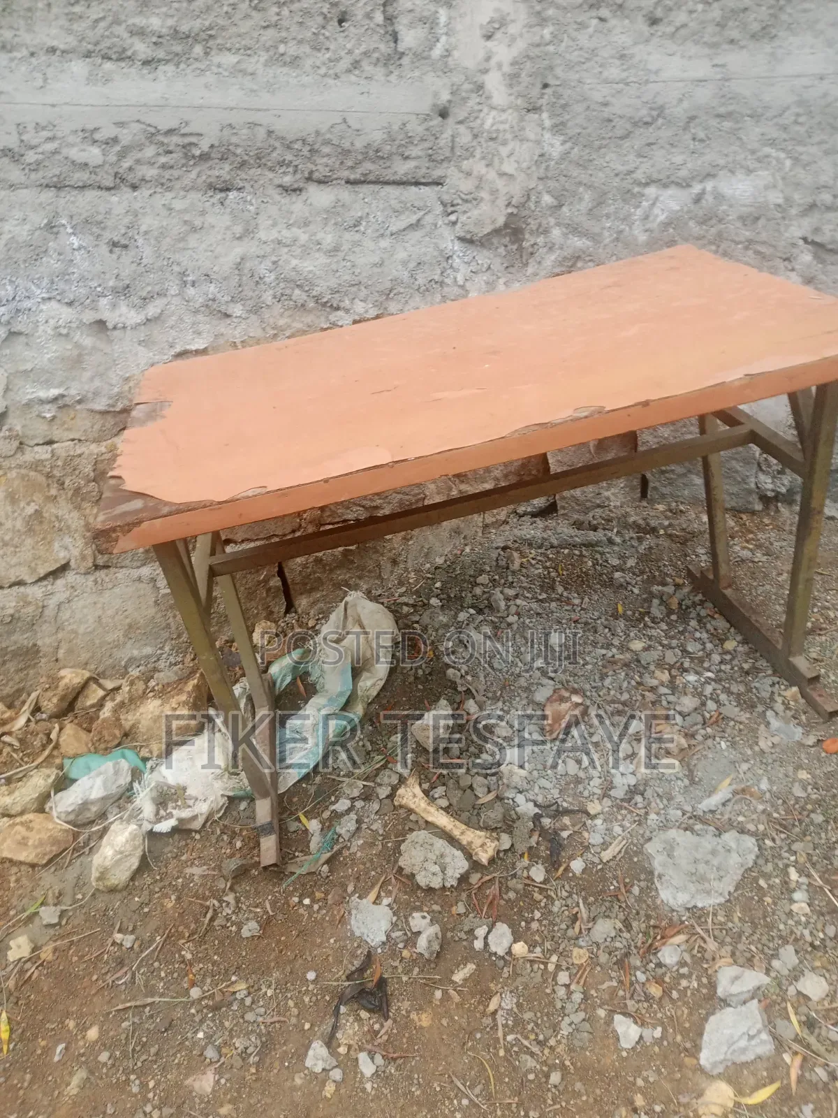 Table Large