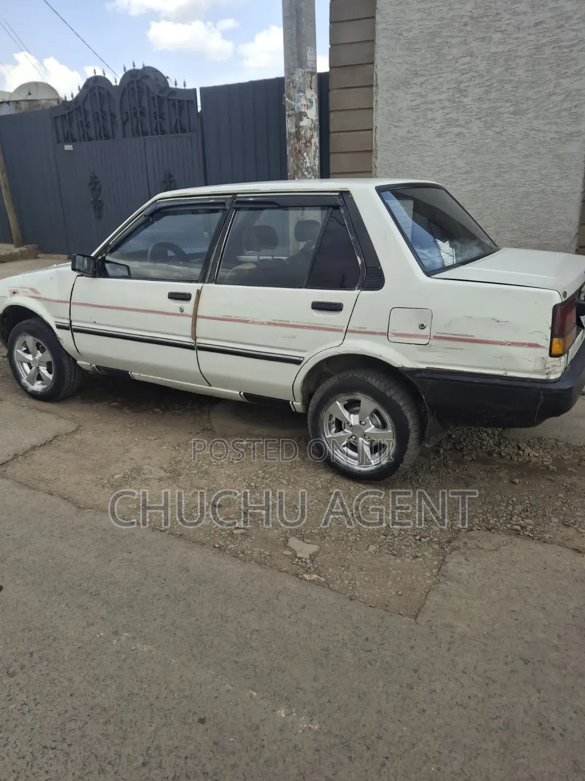 Toyota Corolla 1985 White