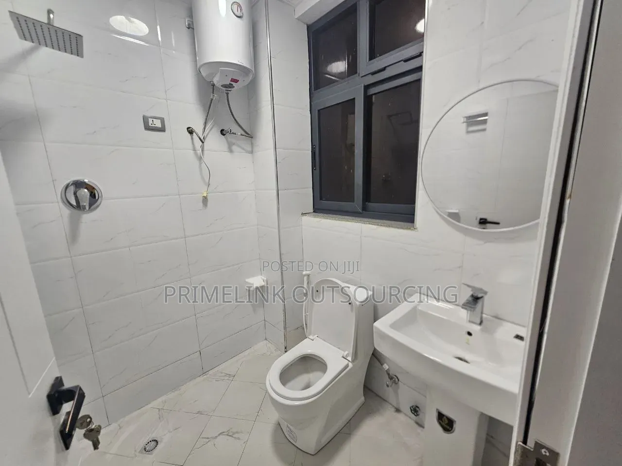 Furnished 2bdrm Apartment in Arada for sale
