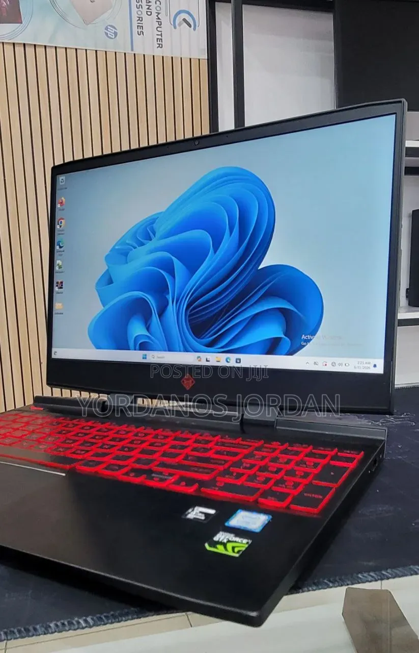 New Laptop HP Omen X 16GB Intel Core i5 SSHD (Hybrid) 1T