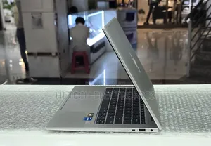 New Laptop HP EliteBook 840 G9 16GB Intel Core i5 SSD 512GB