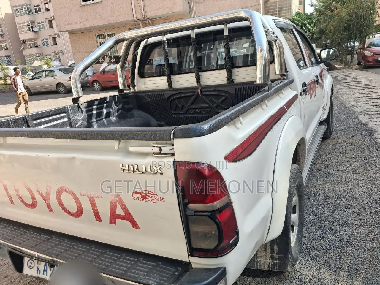 Toyota Hilux 2014 White
