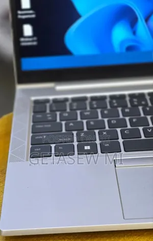 New Laptop HP EliteBook 840 G8 16GB Intel Core i7 SSD 512GB