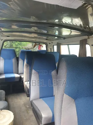 Toyota HiAce 1999 White