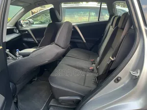 Toyota RAV4 2019 Silver