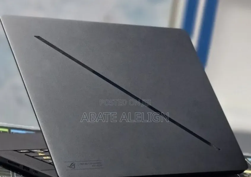 New Laptop Asus ROG Zephyrus G16 16GB Intel Core Ultra 9 SSD 1T