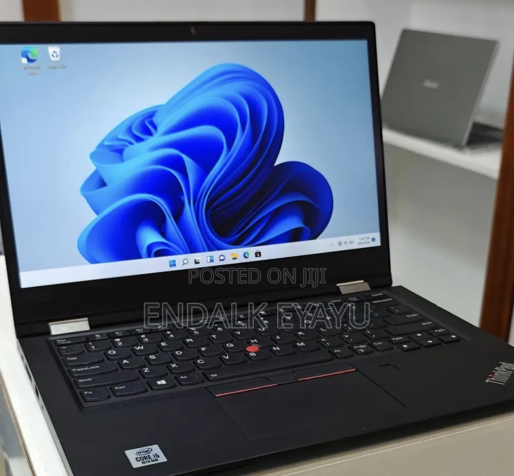 New Laptop Lenovo 16GB Intel Core i5 SSD 512GB