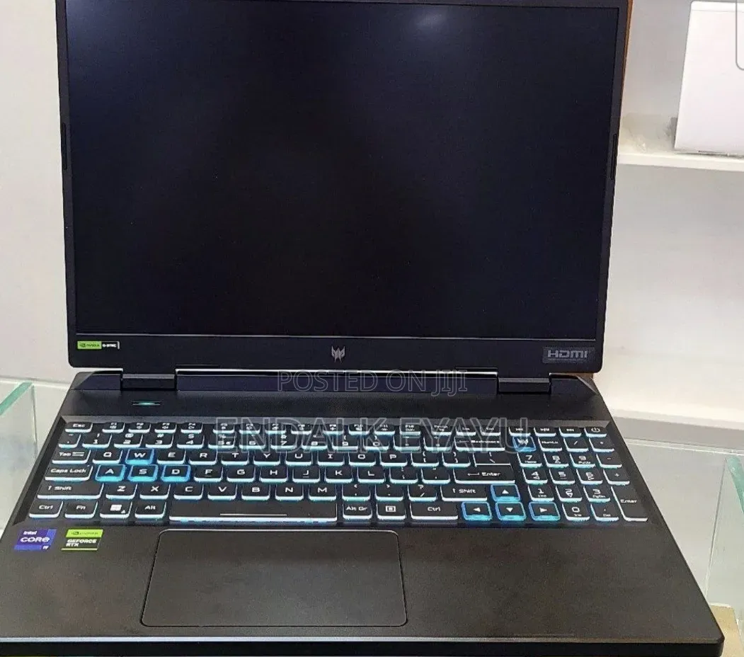New Laptop Acer Predator Helios 300 16GB Intel Core i9 SSD 1T
