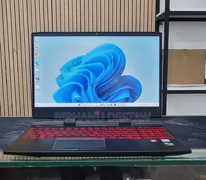 New Laptop HP Omen X 16GB Intel Core i5 SSD 128GB