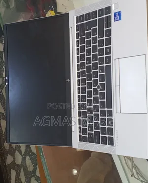 New Laptop HP EliteBook 840 G8 16GB Intel Core i7 SSD 512GB