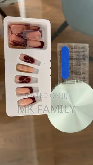 Press-on-Nail