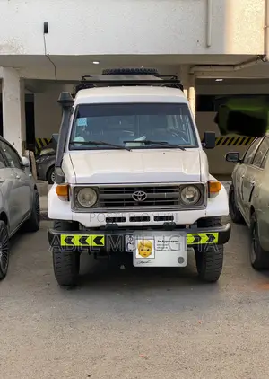 Toyota Land Cruiser 70 1995 White