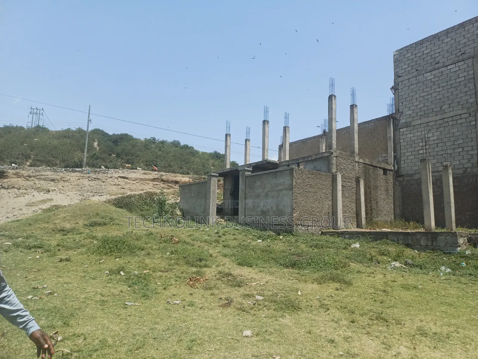 3bdrm Villa in 🏠 Technolink Luxury, Sidama for sale