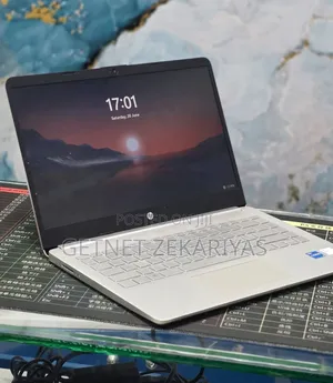 New Laptop HP Stream Notebook 8GB Intel Core i5 SSD 256GB