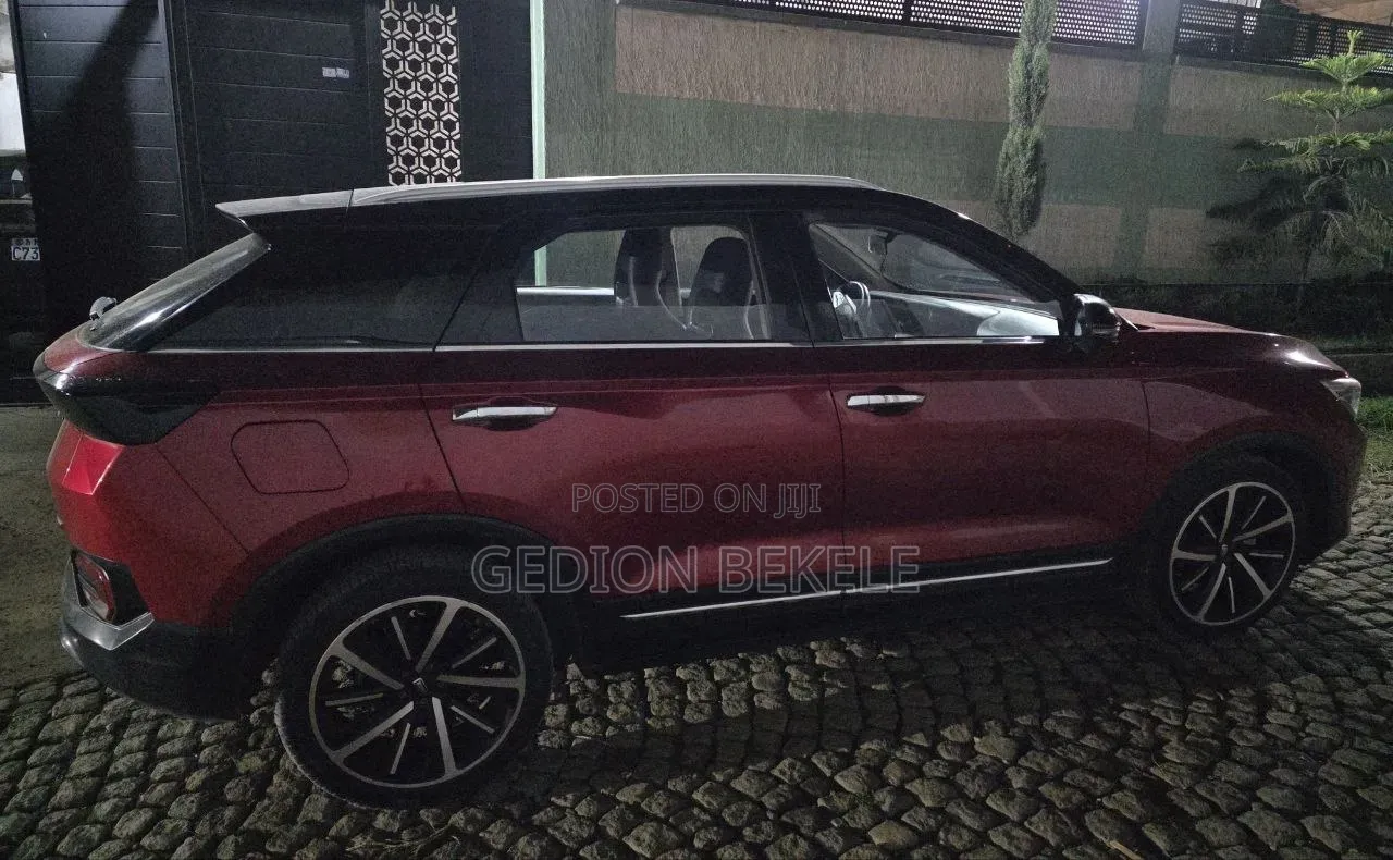 Bestune T77 1.2 FWD 2022 Burgundy