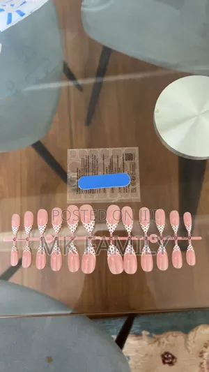 Press on Nail