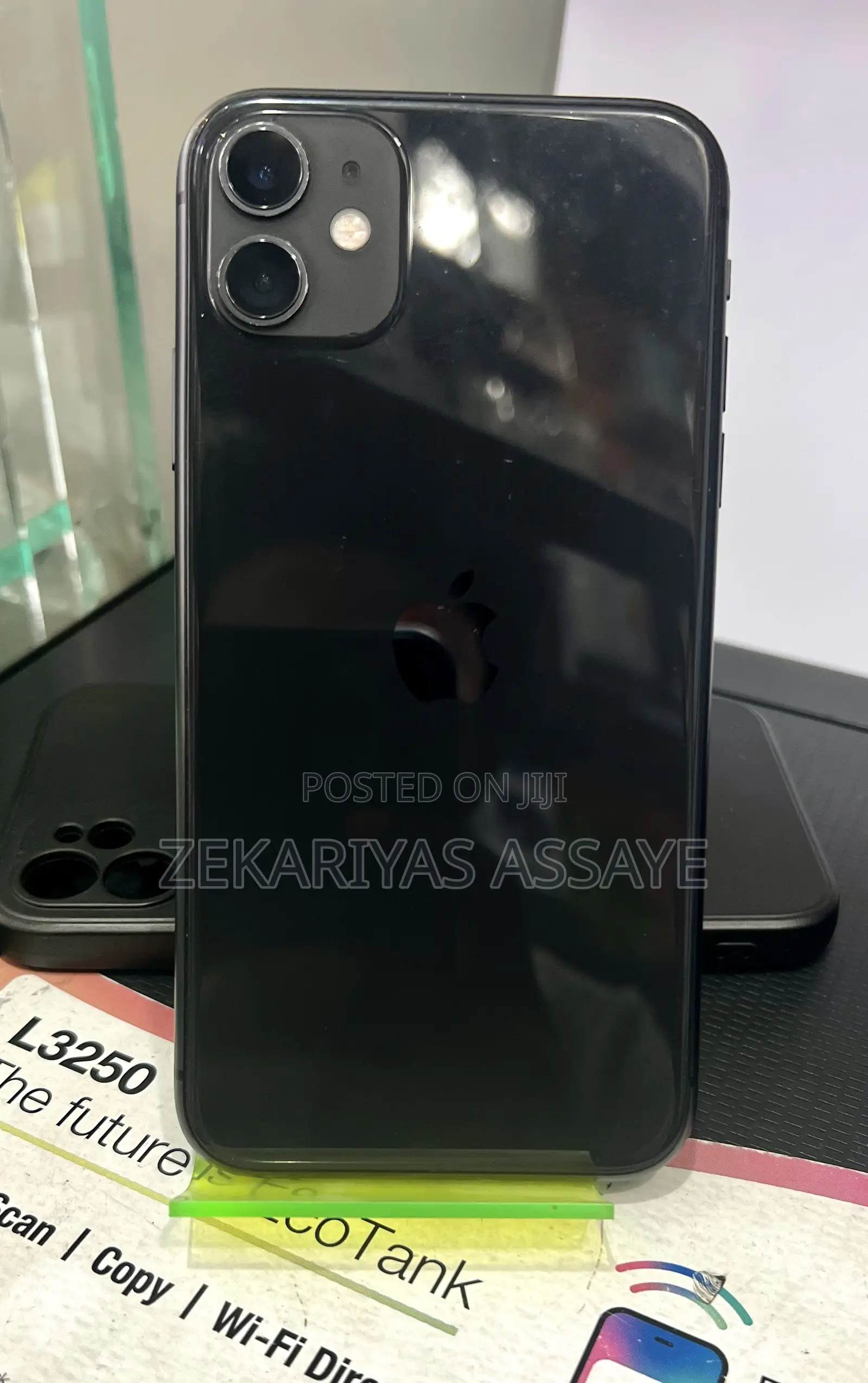 Apple iPhone 11 64 GB Black