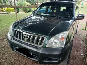 Toyota Land Cruiser Prado 2009 Green
